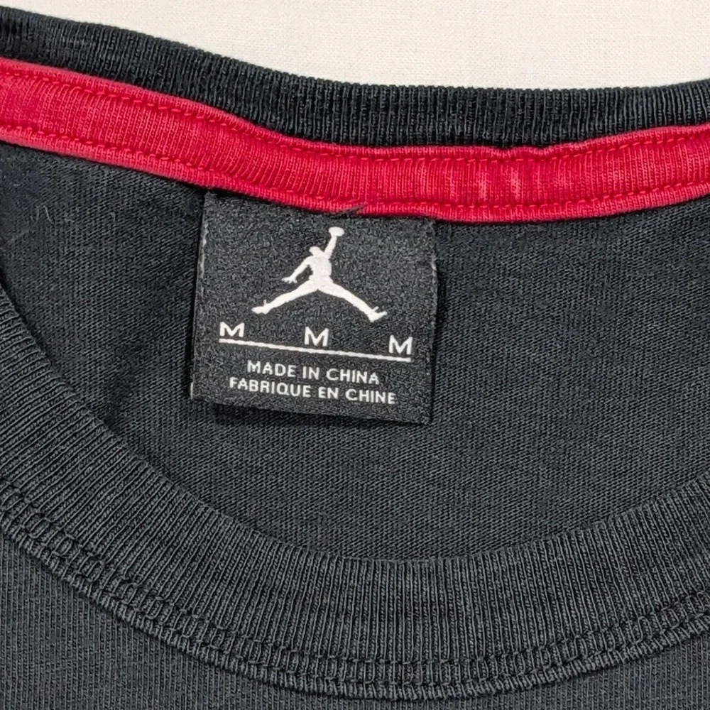 Jordan Mens Black Jumpman Logo Short Sleeve T-Shirt Drop Tail Hem Medium